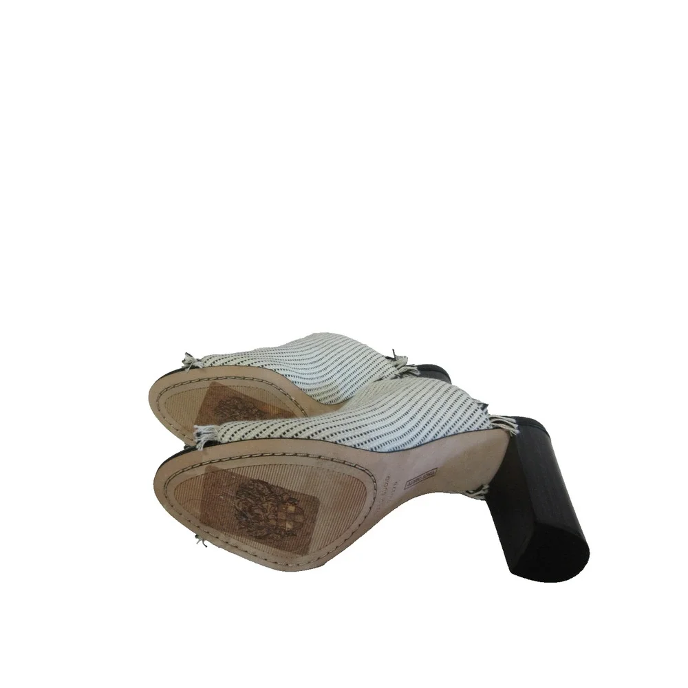 Vince Camuto vince camuto
